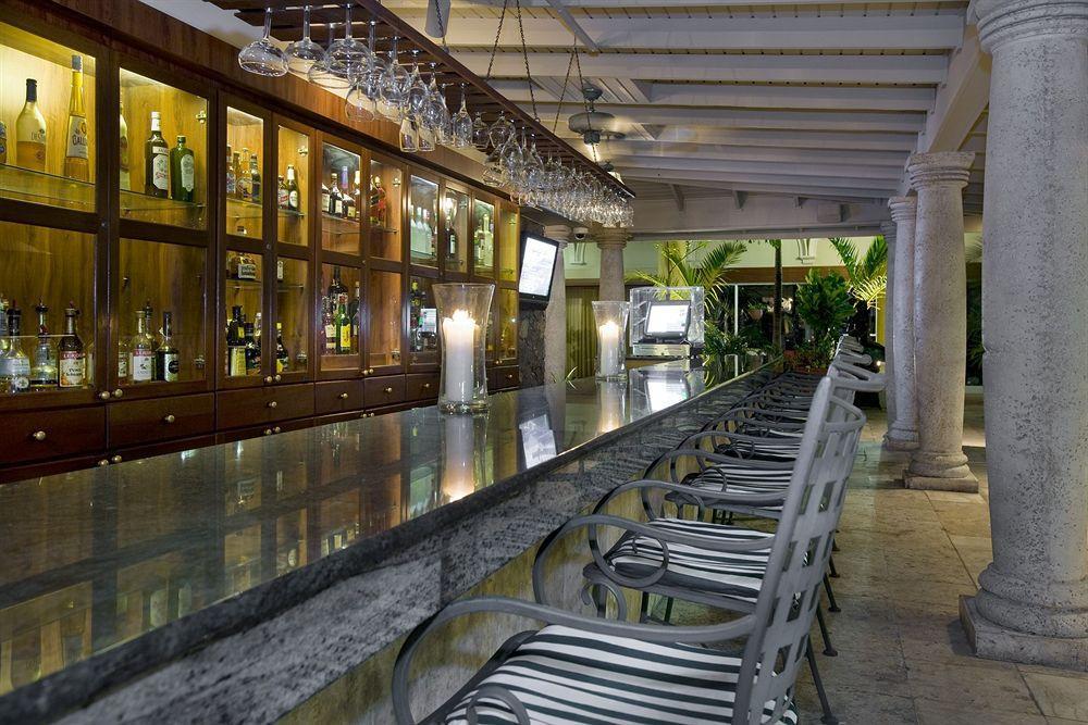 Windward Passage Hotel Charlotte Amalie Restoran foto